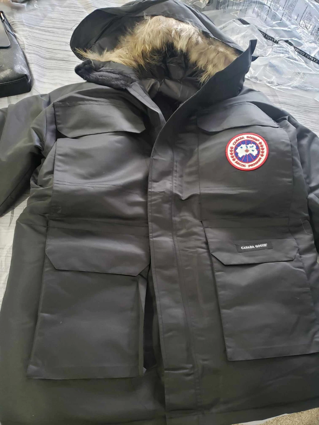 Canada Goose Parka Jacket - photo 3