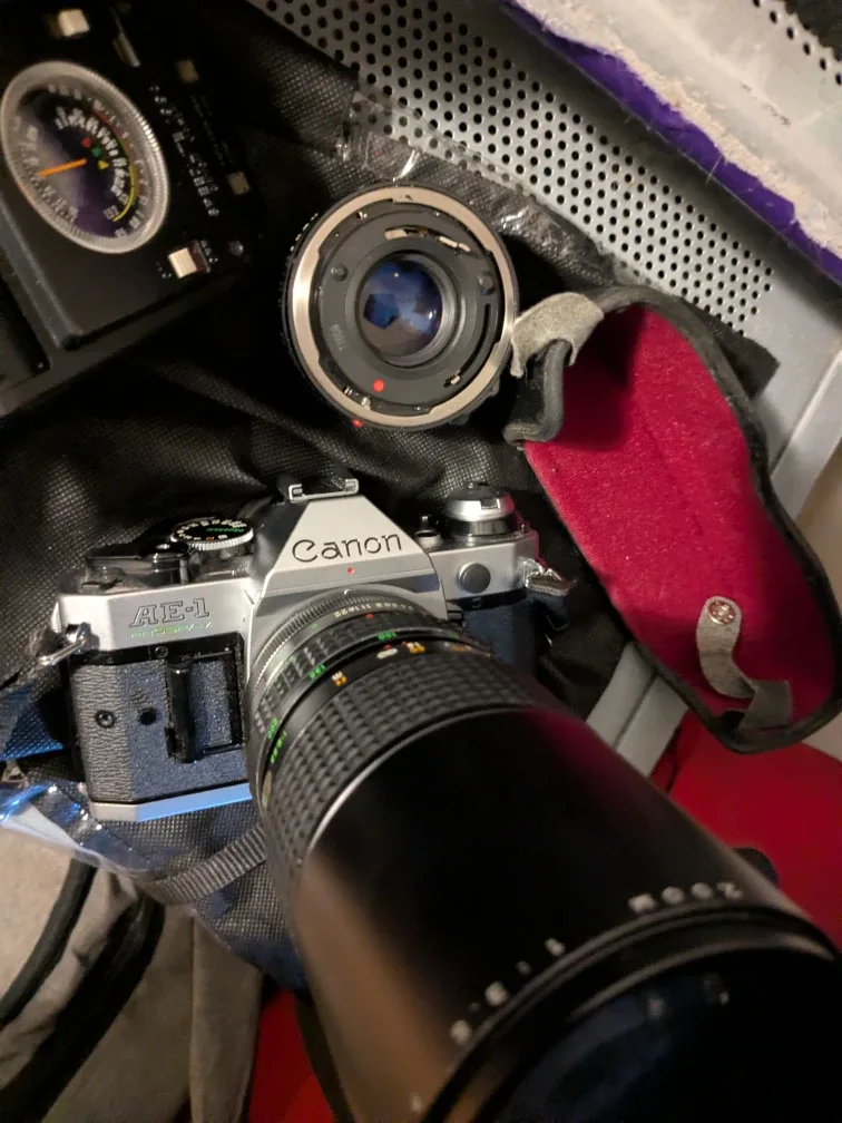 Canon AE-1 Film Camera with Lens & Flash image indicator(4)