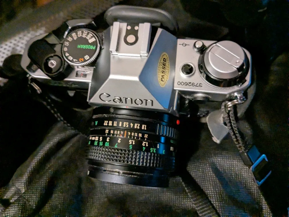 Canon AE-1 Film Camera with Lens & Flash image indicator(5)