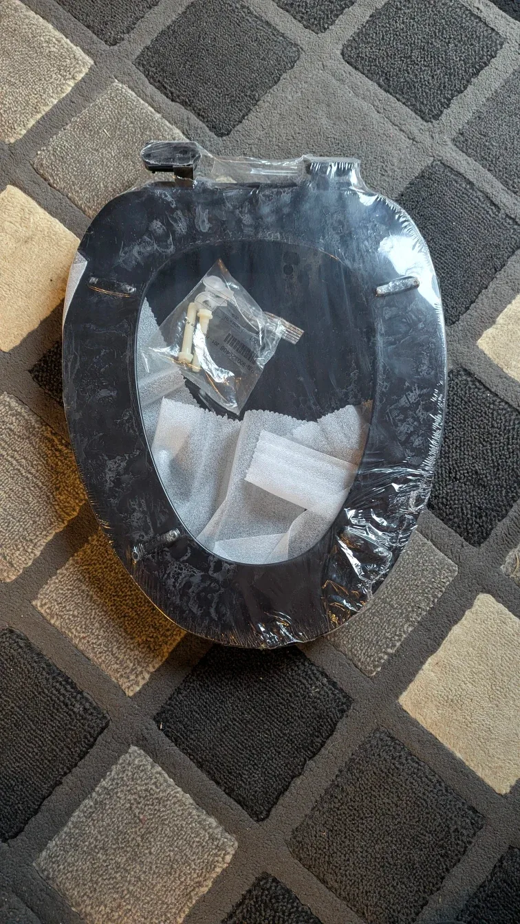 Black Elongated Toilet Seat cover