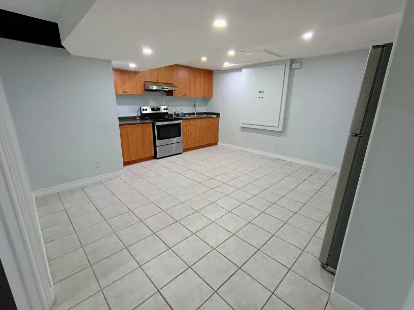 2 BEDROOM BASEMENT FOR RENT image indicator(2)