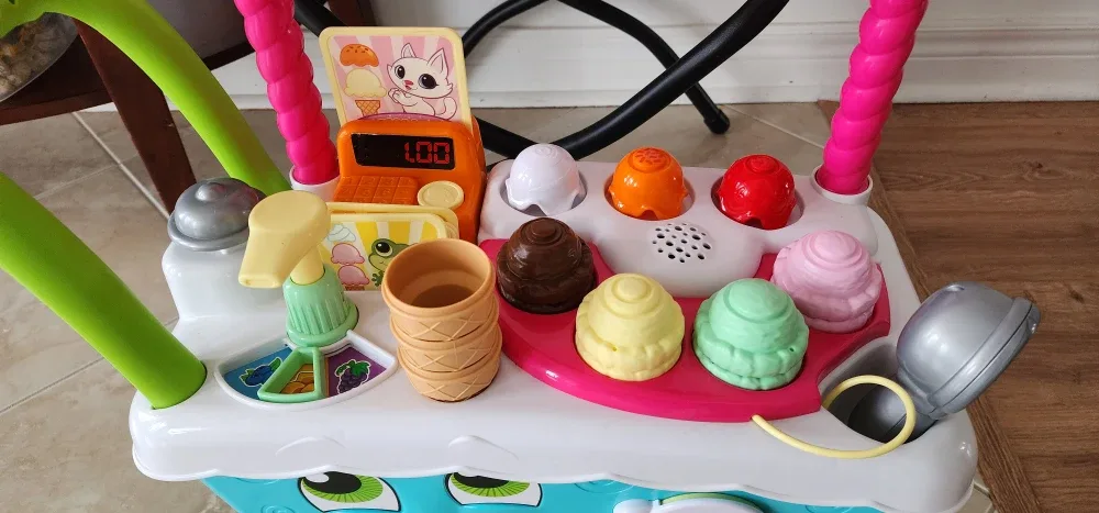 LeapFrog Scoop & Learn Ice Cream Cart image indicator(2)