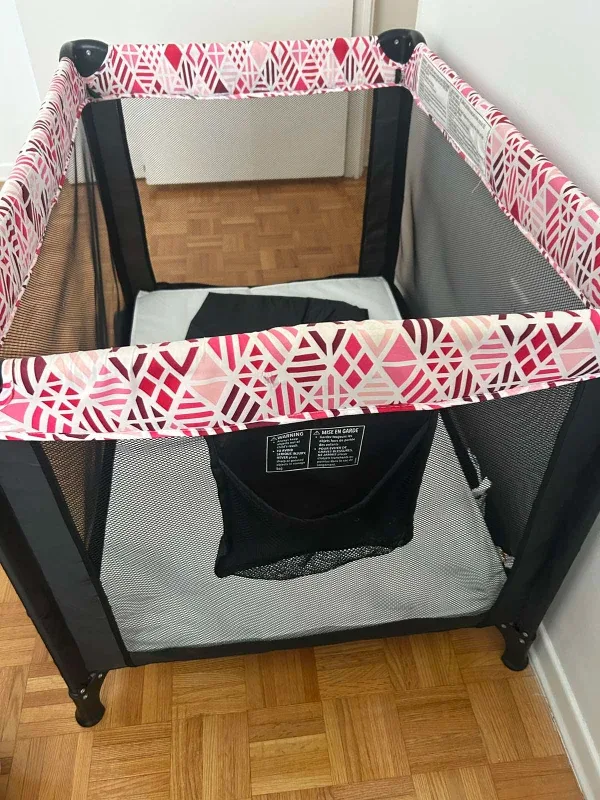 Pink Patterned Playpen image indicator(3)