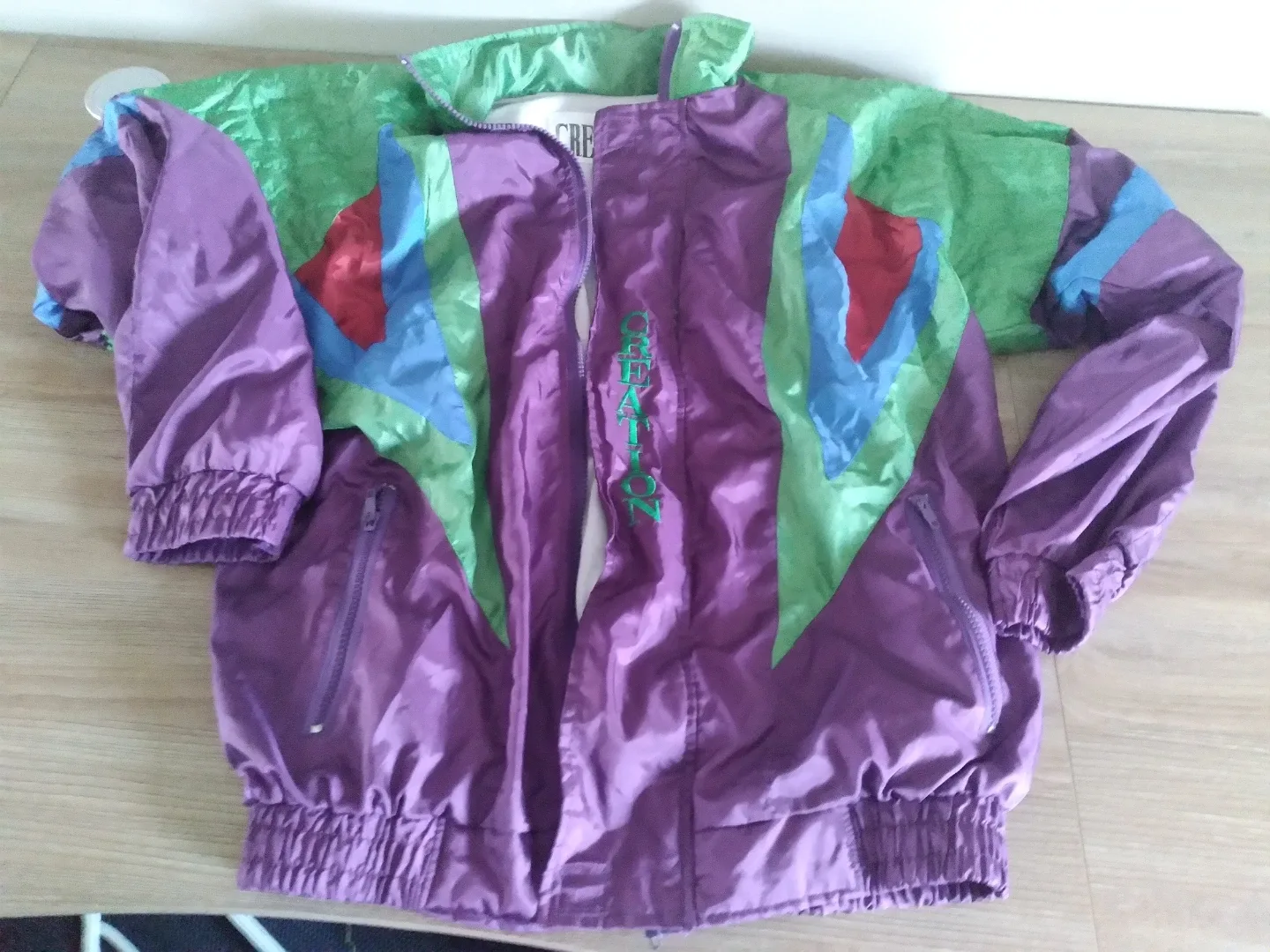 Vintage windbreaker track stuff