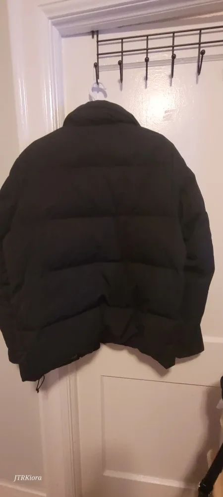 Banana Republic Black Puffer Jacket XL image indicator(4)
