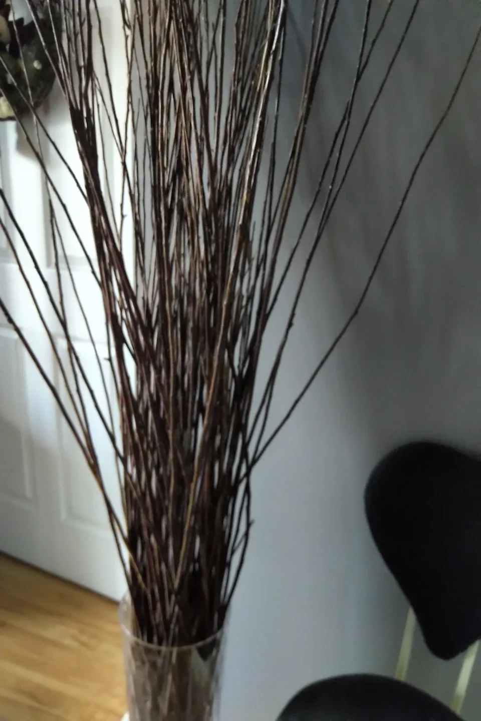 Decorative Birch Branches in Vase image indicator(3)