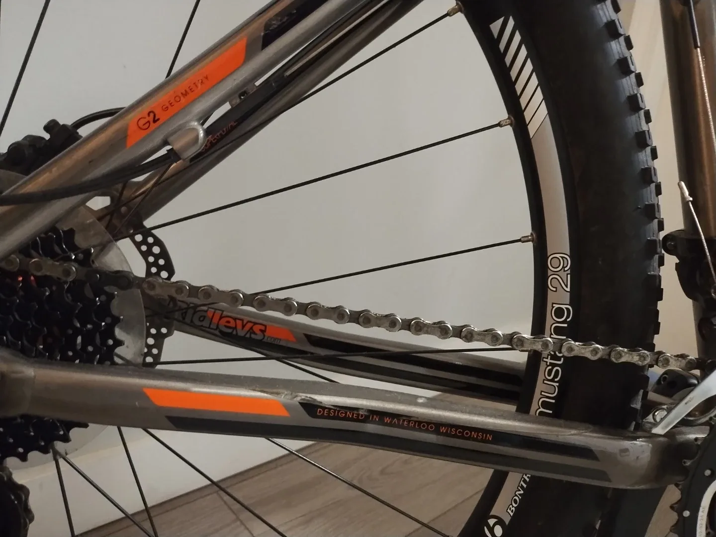 Trek Mountain Bike - 29" Wheels image indicator(3)