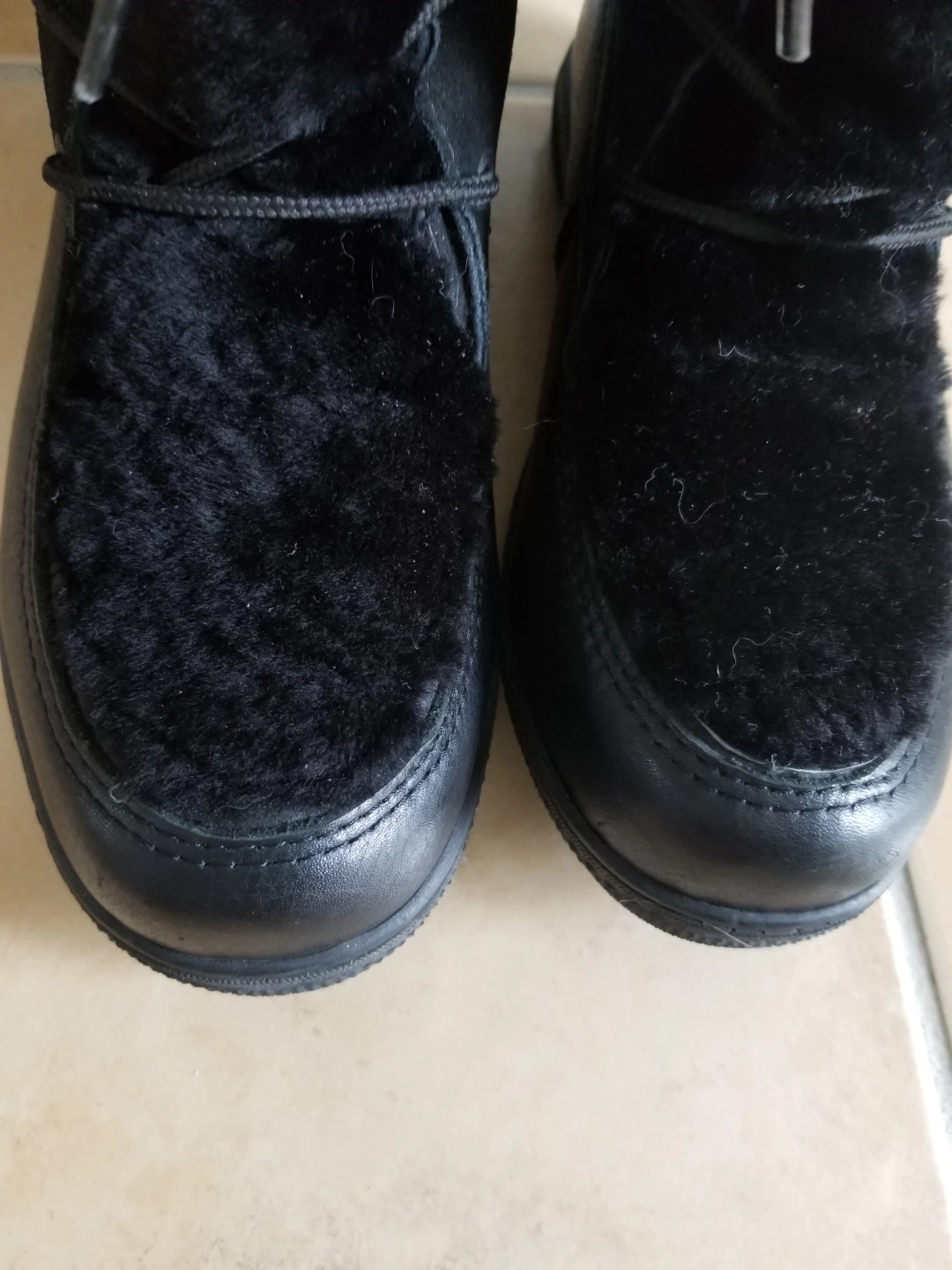 Black Winter Leather Boots with Fur Trim - photo 4