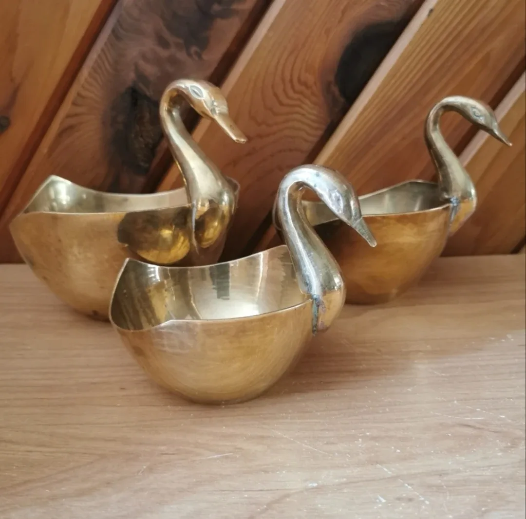 Vintage Brass Nesting Swan Bowls thumbnail