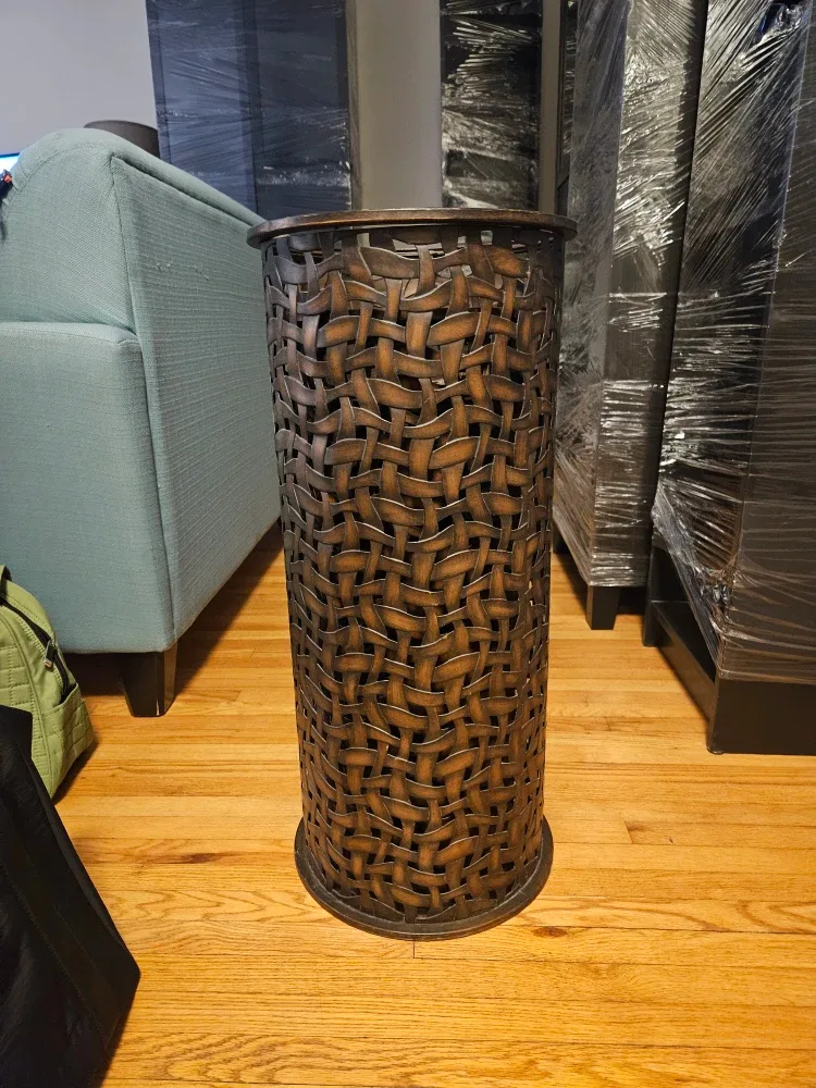 Woven Metal Nesting Tables - Set of 3 image indicator(2)