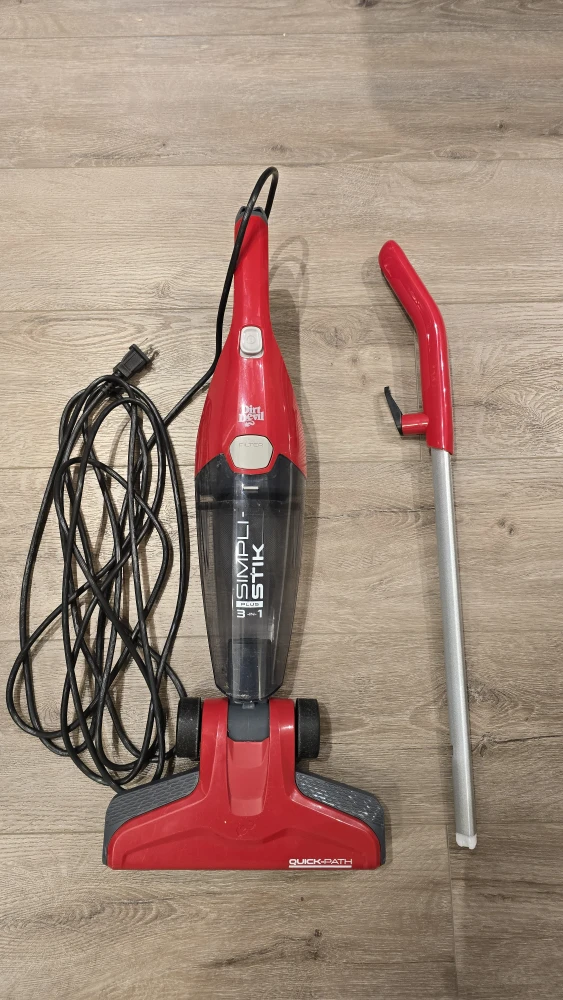 Dirt Devil Simpli-Stik Vacuum - photo 2