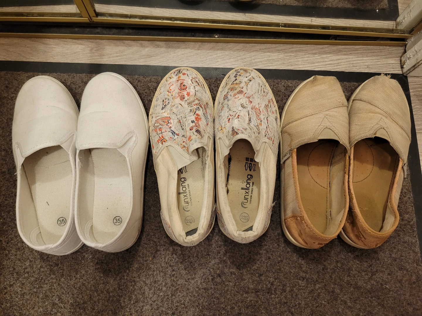 Slip-on Shoes Size 35