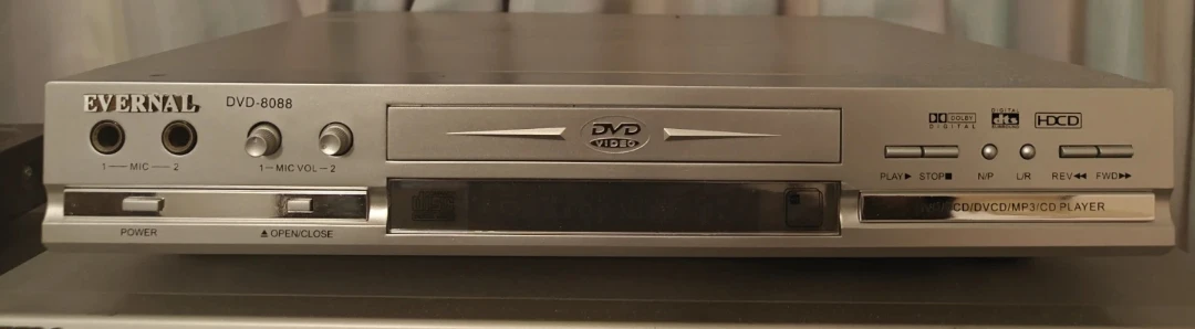Evernal DVD-8088 DVD/CD/MP3 Player