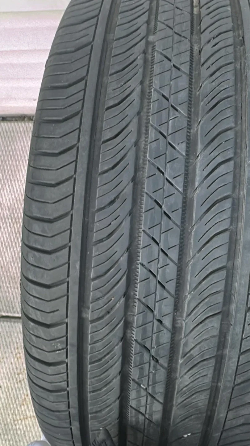 Continental ProContact TX 235/60R18 Tire image indicator(2)