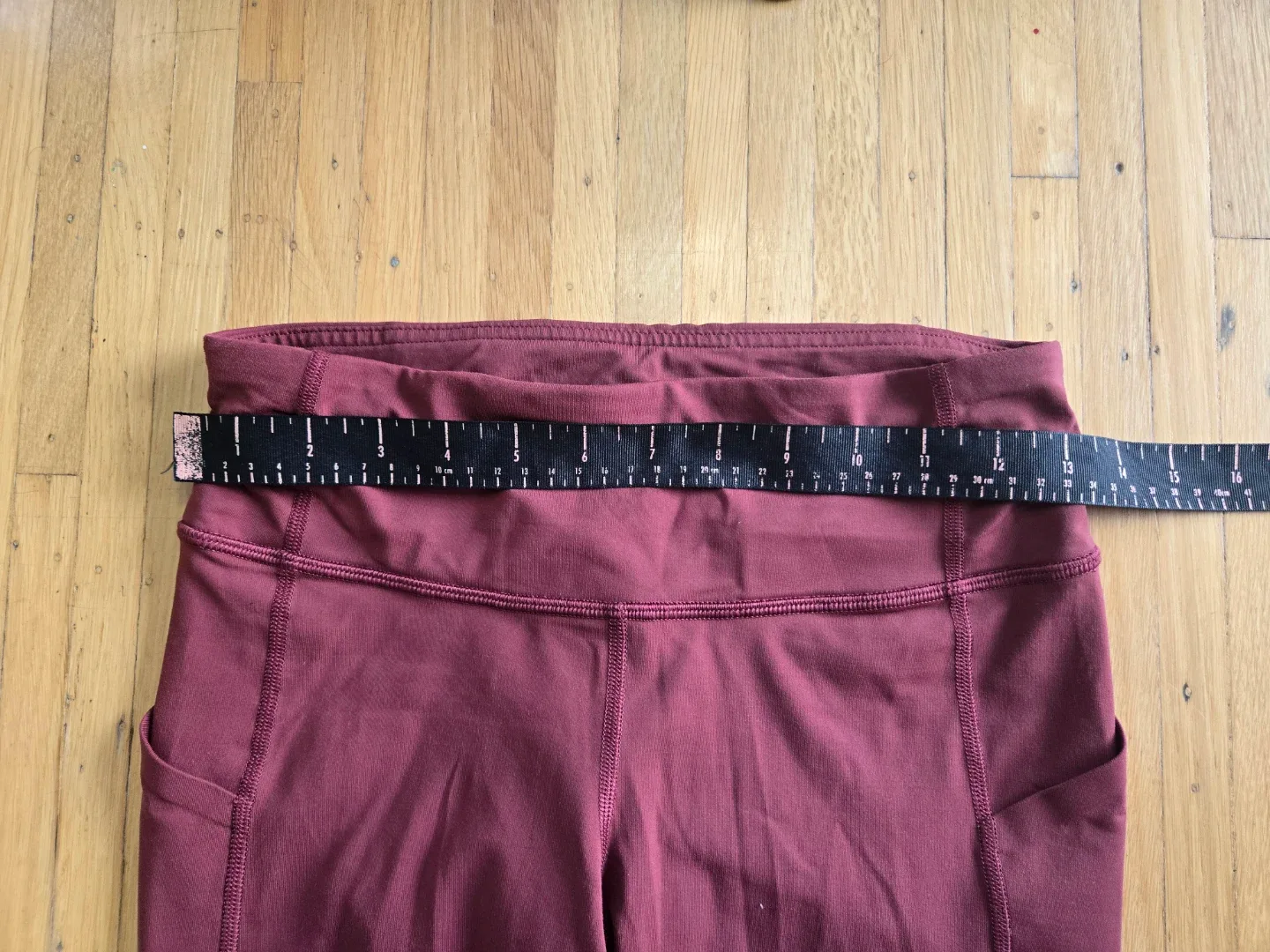 Lululemon Pace Rival Burgundy Cropped 22" Leggings - Size 4 image indicator(5)