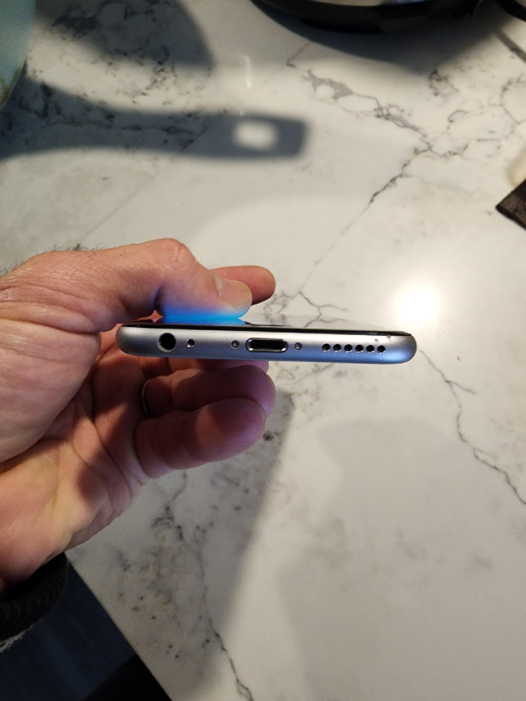 iPhone 6S - Silver - photo 2