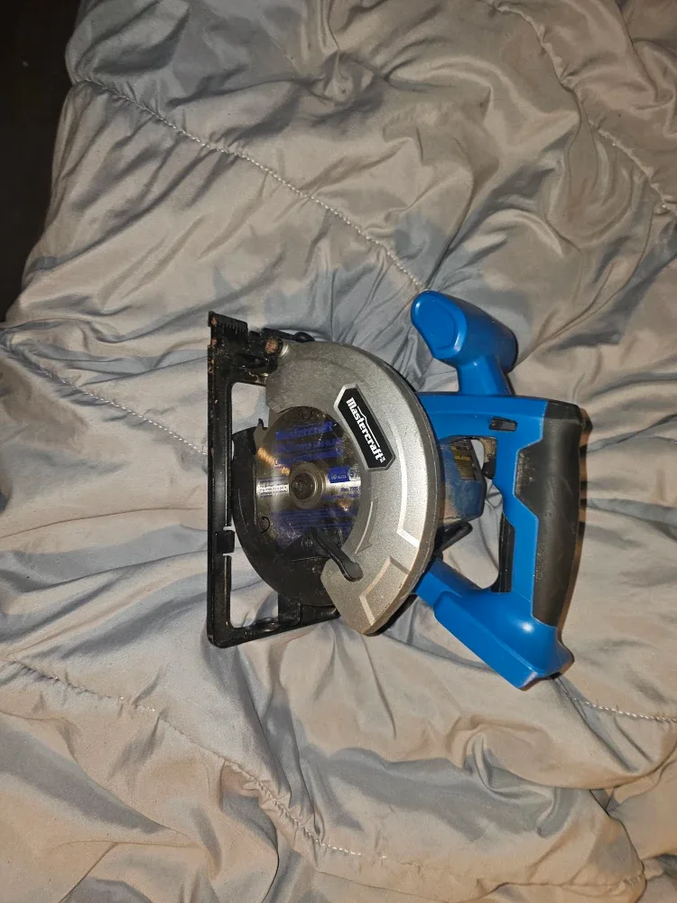 Mastercraft Circular Saw - Blue thumbnail