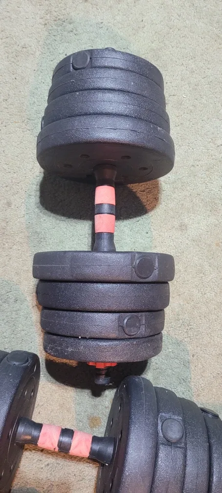 Pair of Adjustable Dumbbells image indicator(2)