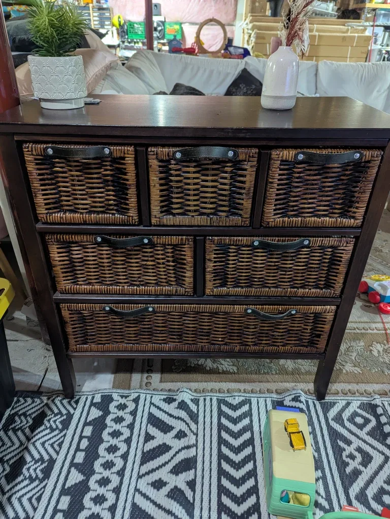 For Living Wood & Wicker 3-Drawer Dresser