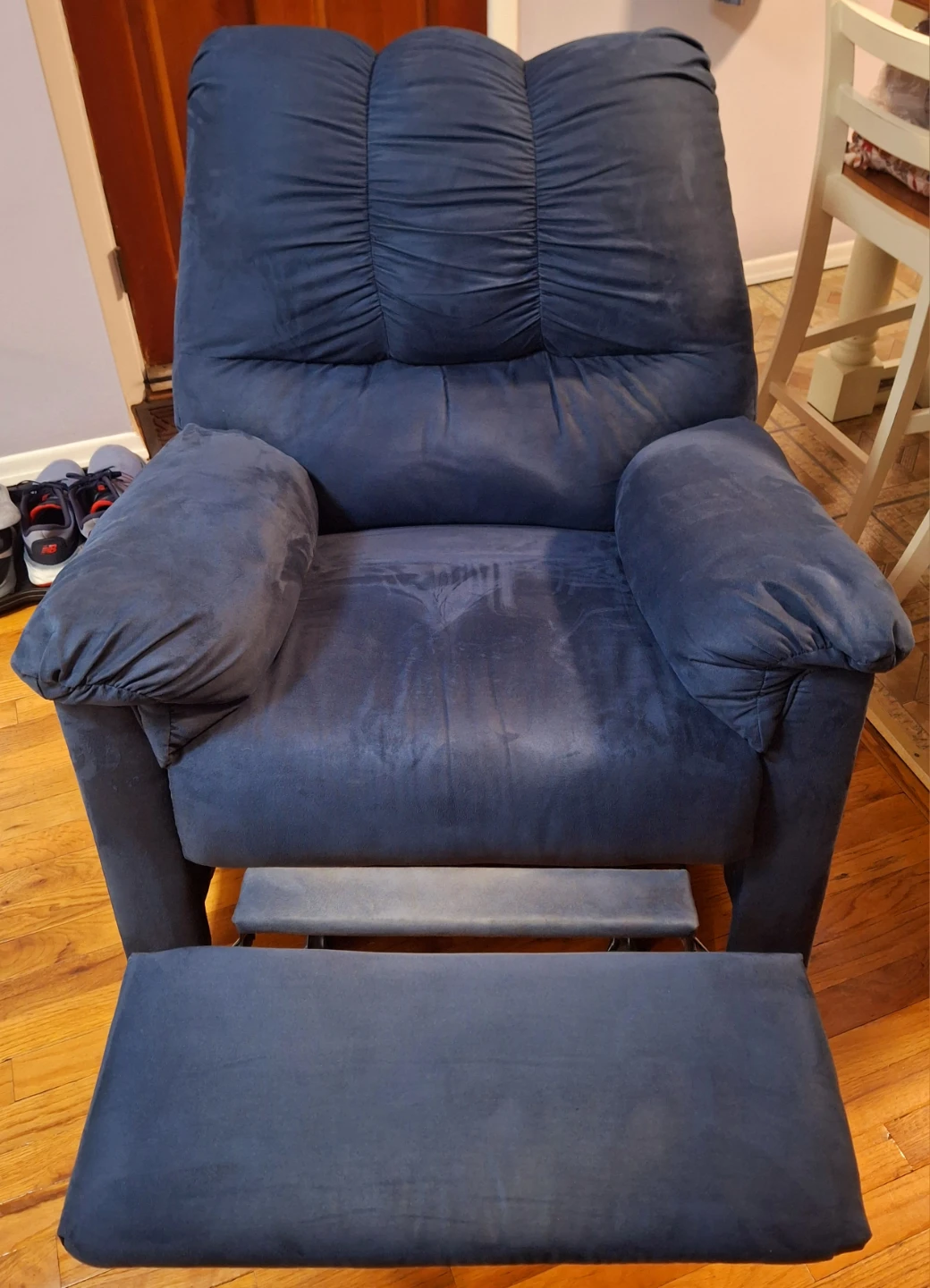 Blue Recliner Chair - photo 5