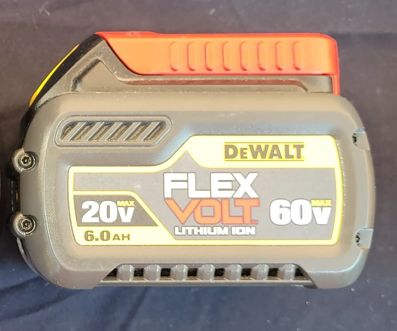 120 FLEX VOLT MITRE SAW image indicator(7)