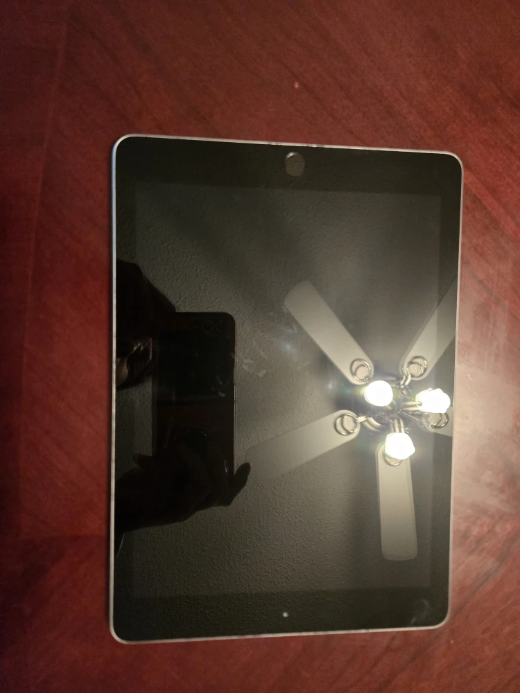 Ipad 6th generation 128GB - photo 2