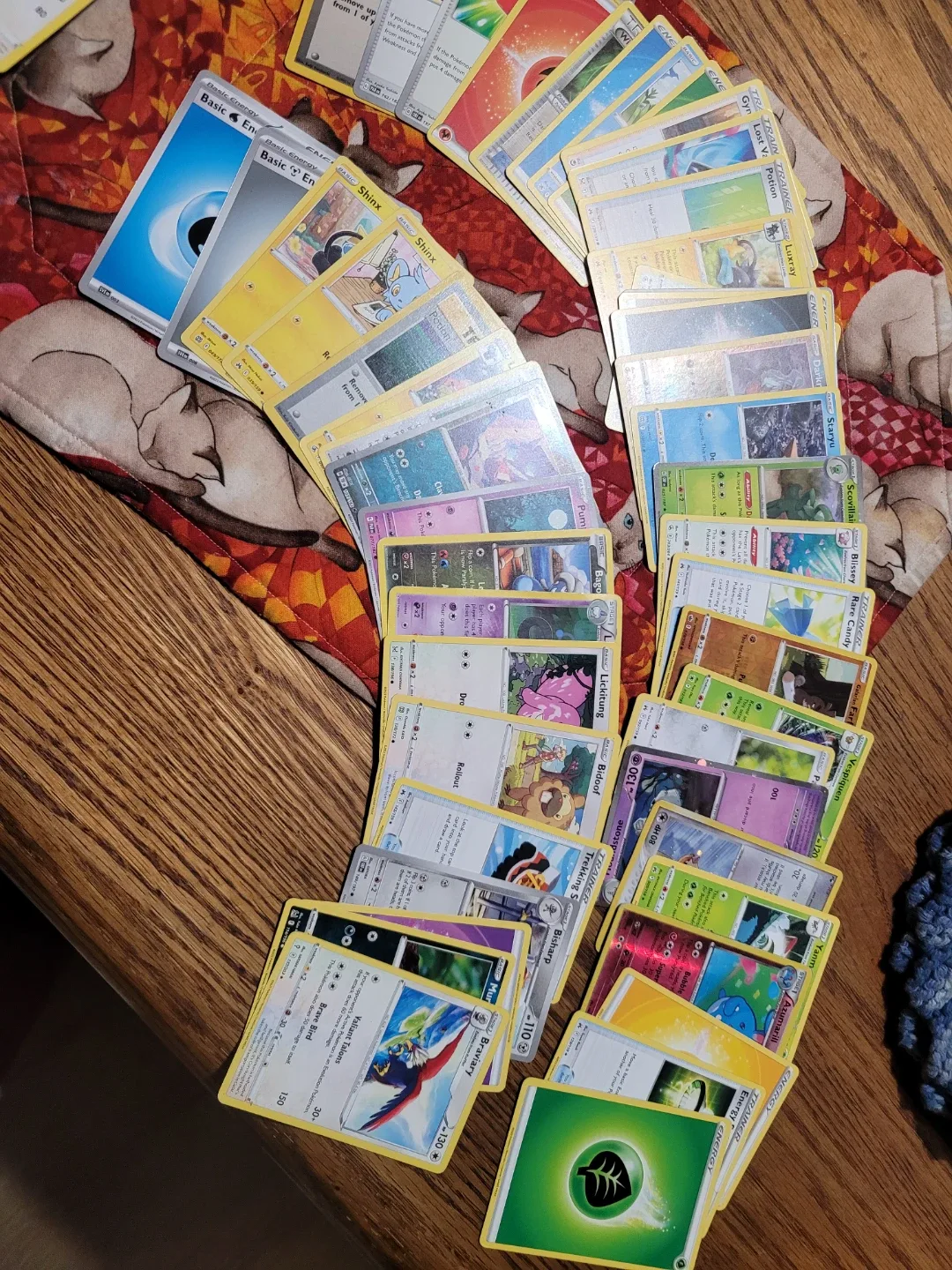 Pokémon Trading Cards - Mixed Lot image indicator(3)