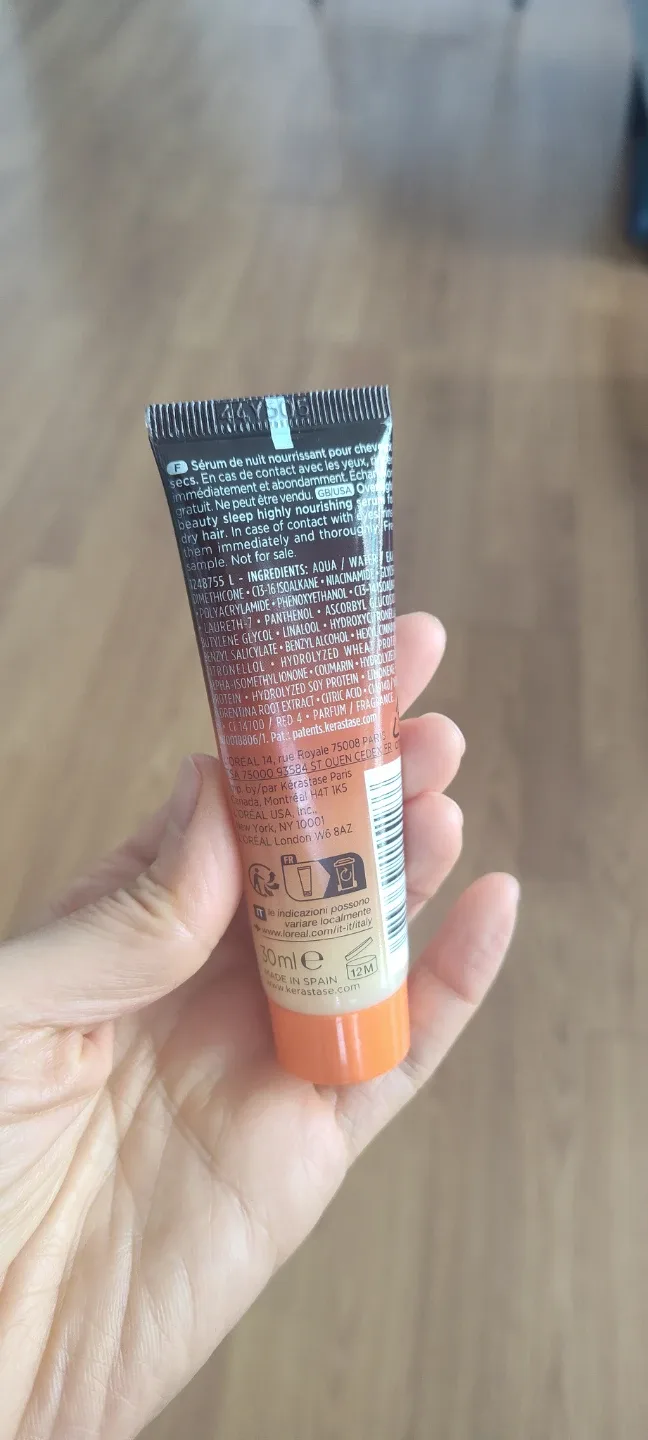 Kérastase Nutritive 8H Magic Night Hair Serum (30ml) image indicator(2)