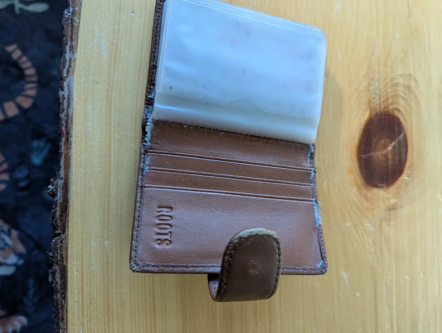 Roots Brown Leather Wallet image indicator(3)