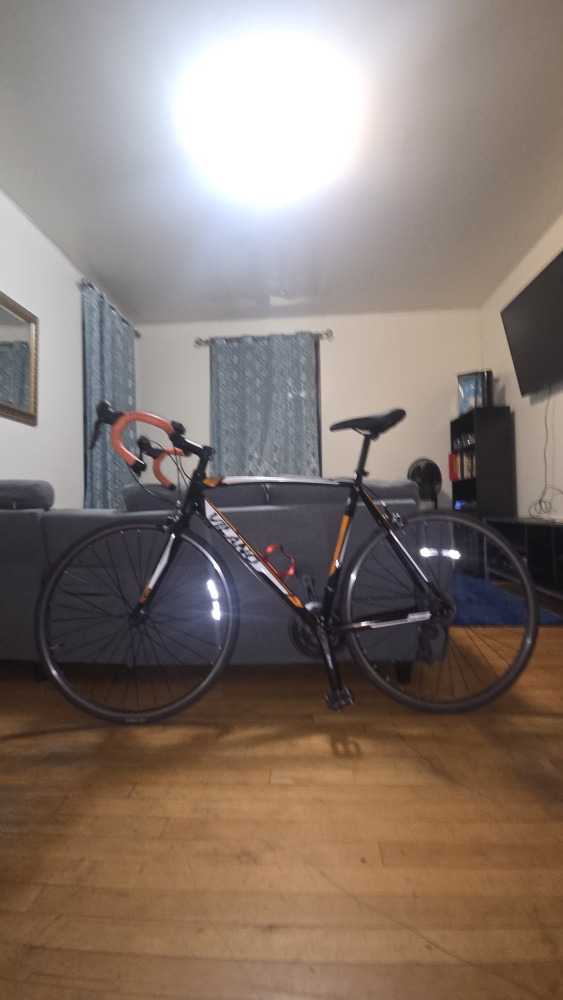 Vilano Aluminum Road Bike - photo 3