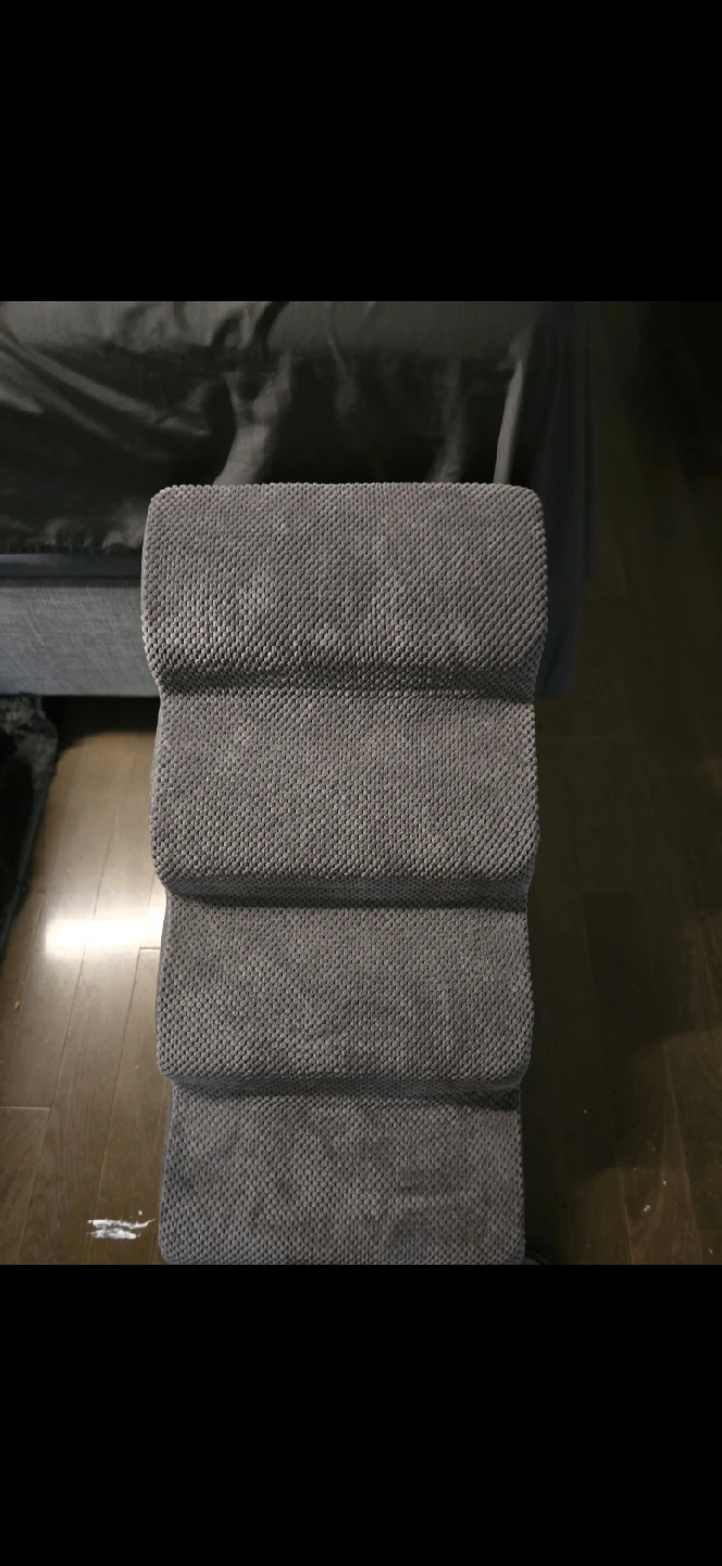 Gray 4-Step Pet Stair