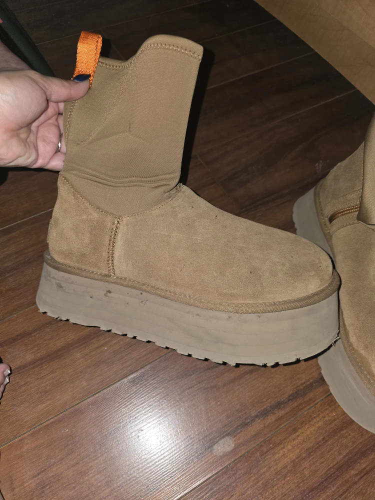 UGG Platform Boots, Size 8 - photo 4