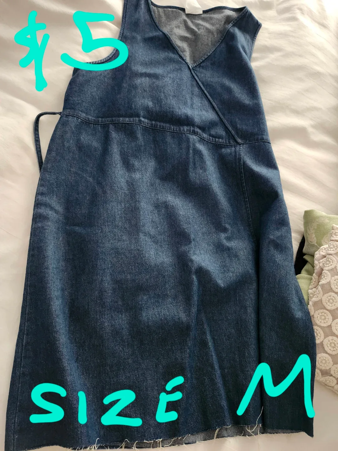 Assorted Women's Clothing - Size M image indicator(3)