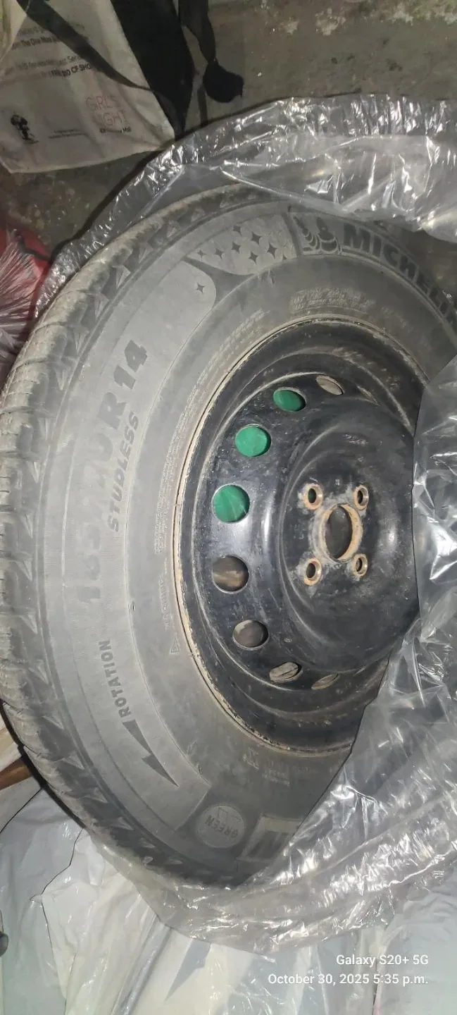 Michelin X-Ice 185/70R14 Studless Winter Tire