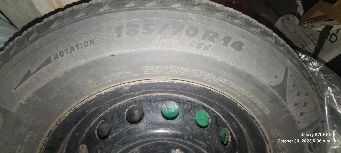 Michelin X-Ice 185/70R14 Studless Winter Tire image indicator(5)