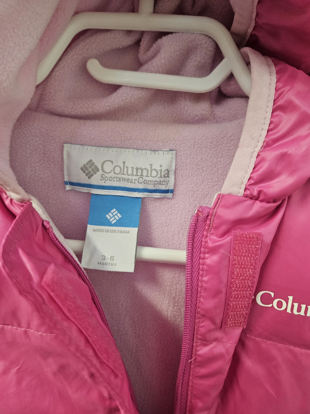 Columbia Snowsuit - Size 3-6 Months - photo 2