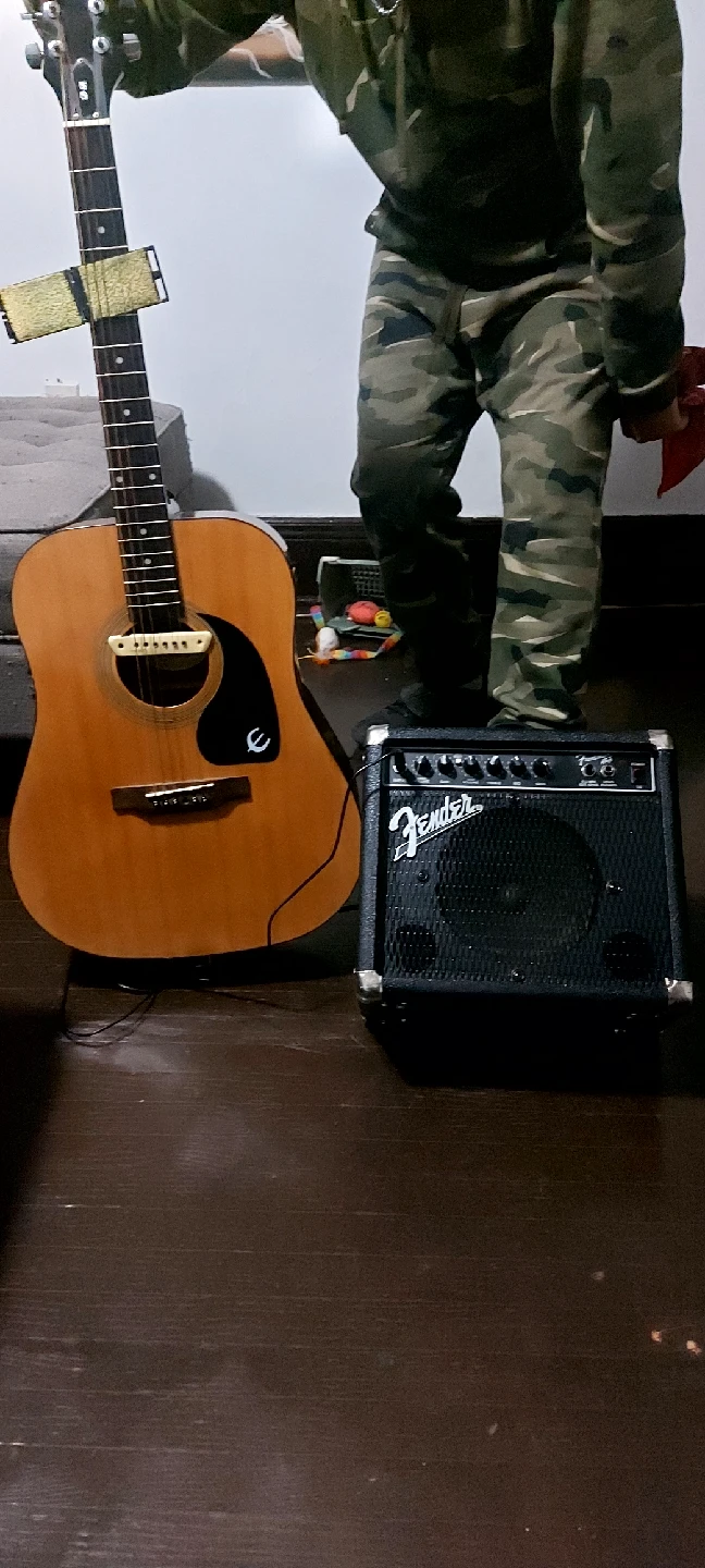 Epiphone Acoustic Guitar & Fender Frontman Amp
