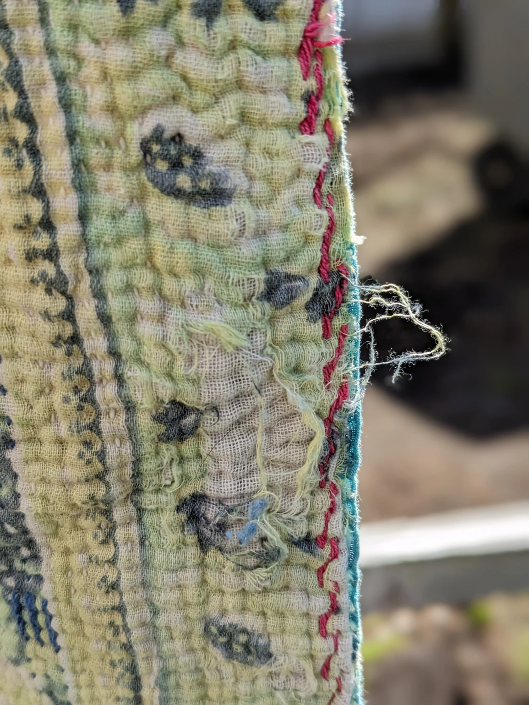 Kantha Quilt Throw Blanket - photo 4