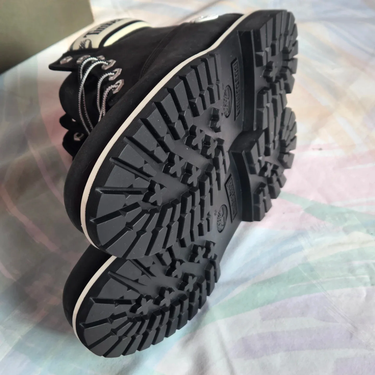 🆕Timberland 6-inch Waterproof Boots image indicator(4)