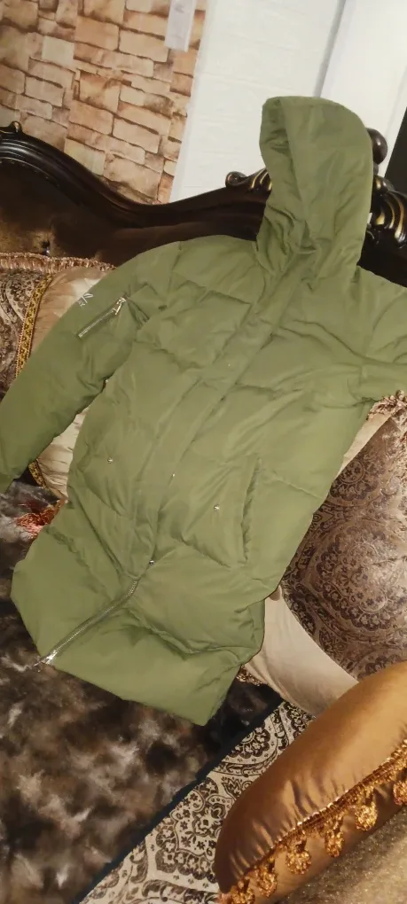 Orolay Women's Thickened Down Jacket - Olive Green $25 image indicator(3)