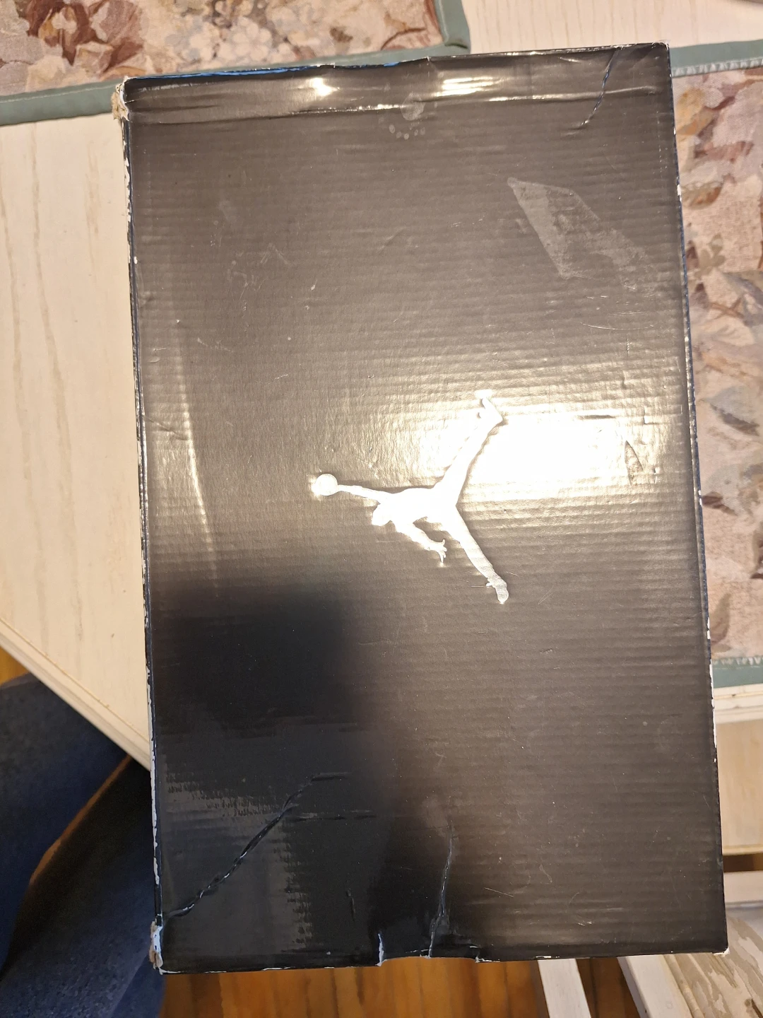 Air Jordan 6 Retro Black/Varsity Red Size 5.5 - photo 5