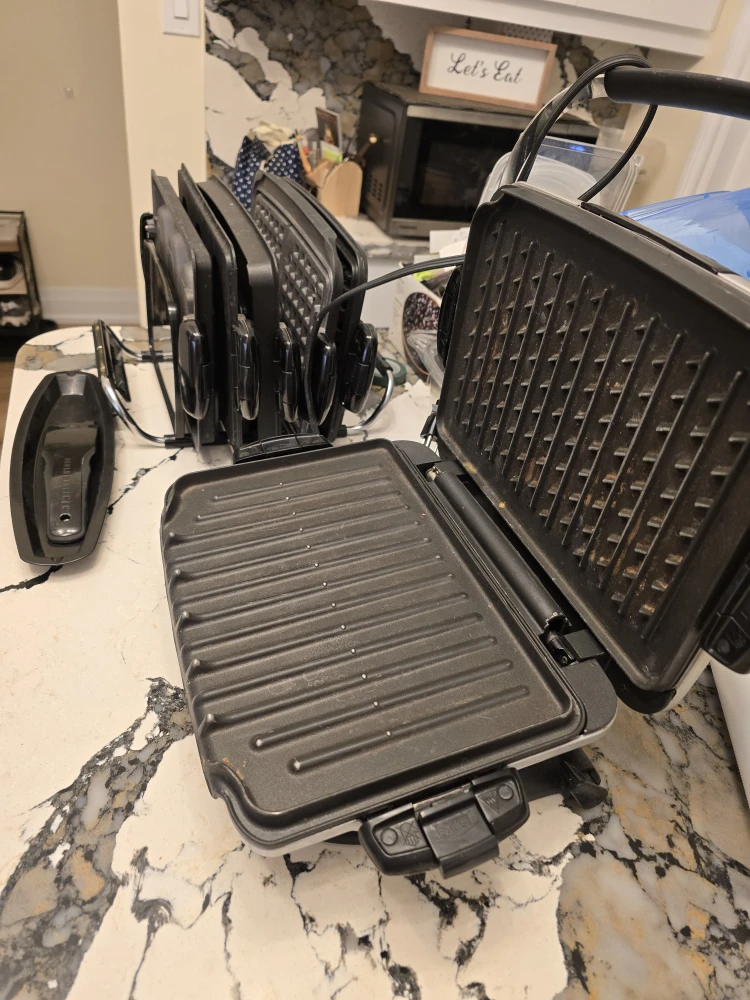 George Foreman Grill with Interchangeable Plates - photo 2