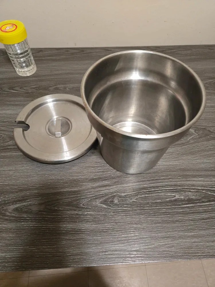 Stainless Steel Sauce Pot with Ladle thumbnail