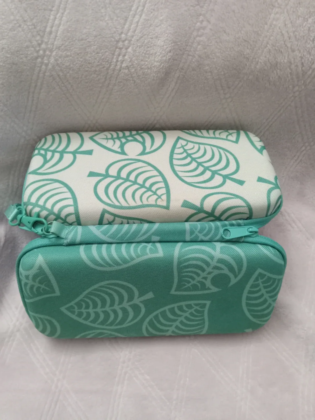 Animal Crossing Nintendo Switch Game Case image indicator(2)