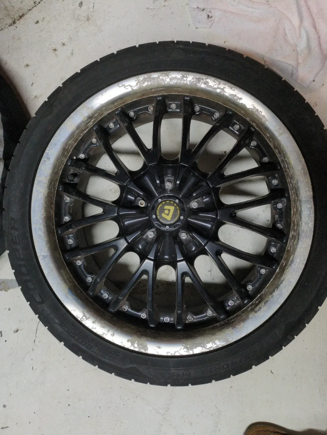 Montegi DP 20 - alloy Wheels with tires Set of 4  225/40R18 image indicator(4)