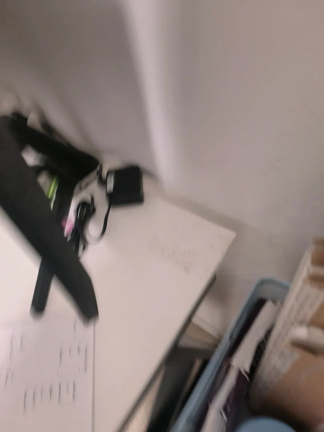 White Desk with Black Legs image indicator(2)