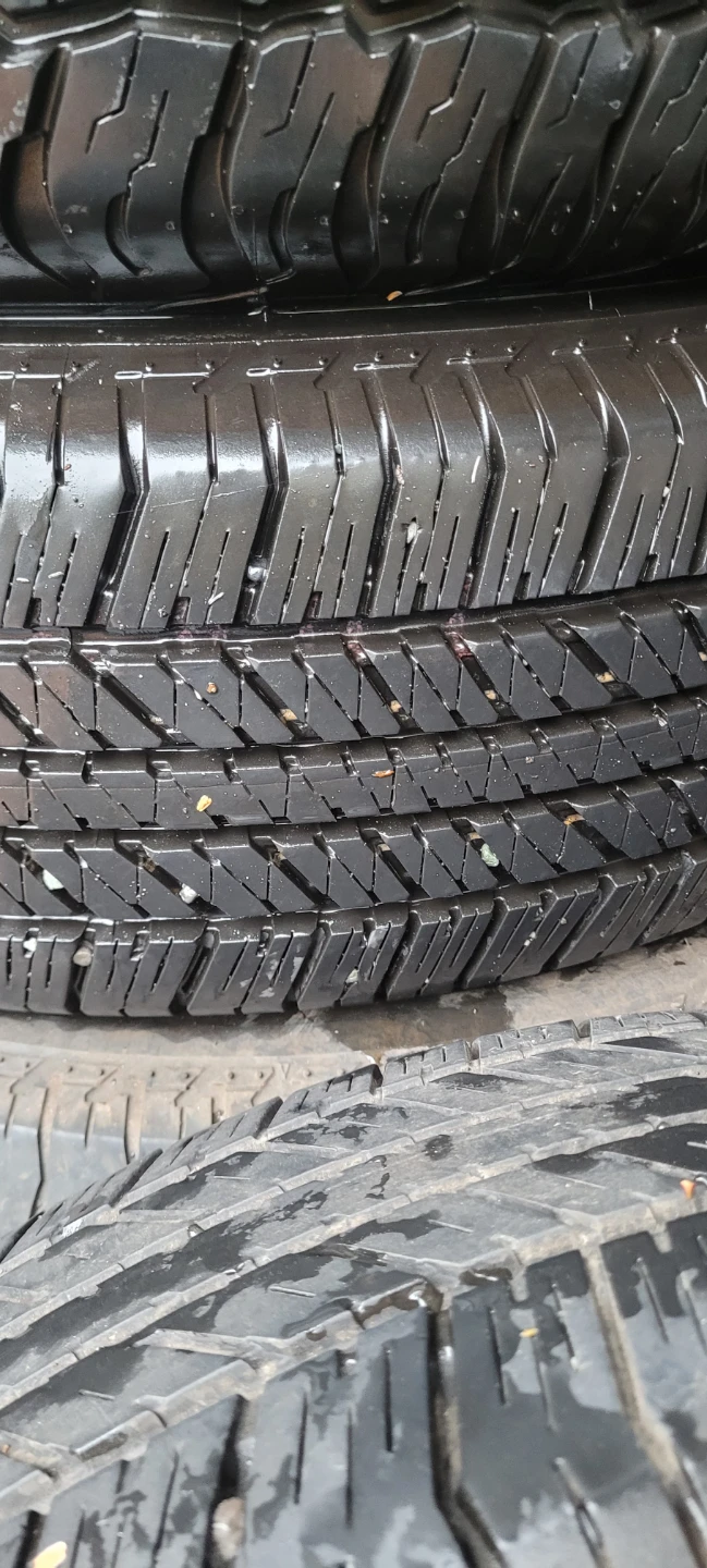 Bridgestone Dueler A/T P265/70R17 Tires - photo 4