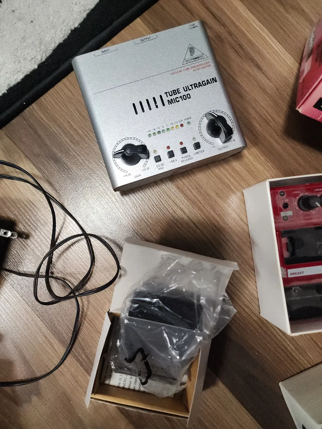 Music instrument equipment image indicator(6)