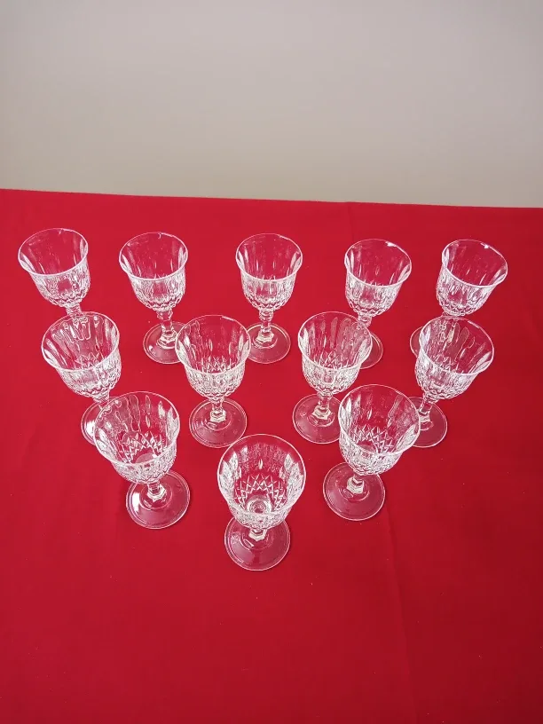 🆕️ Set of 12 Crystal Liqueur Glasses image indicator(2)
