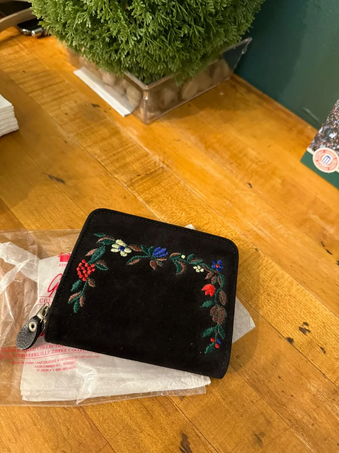 Black Floral Embroidered Wallet